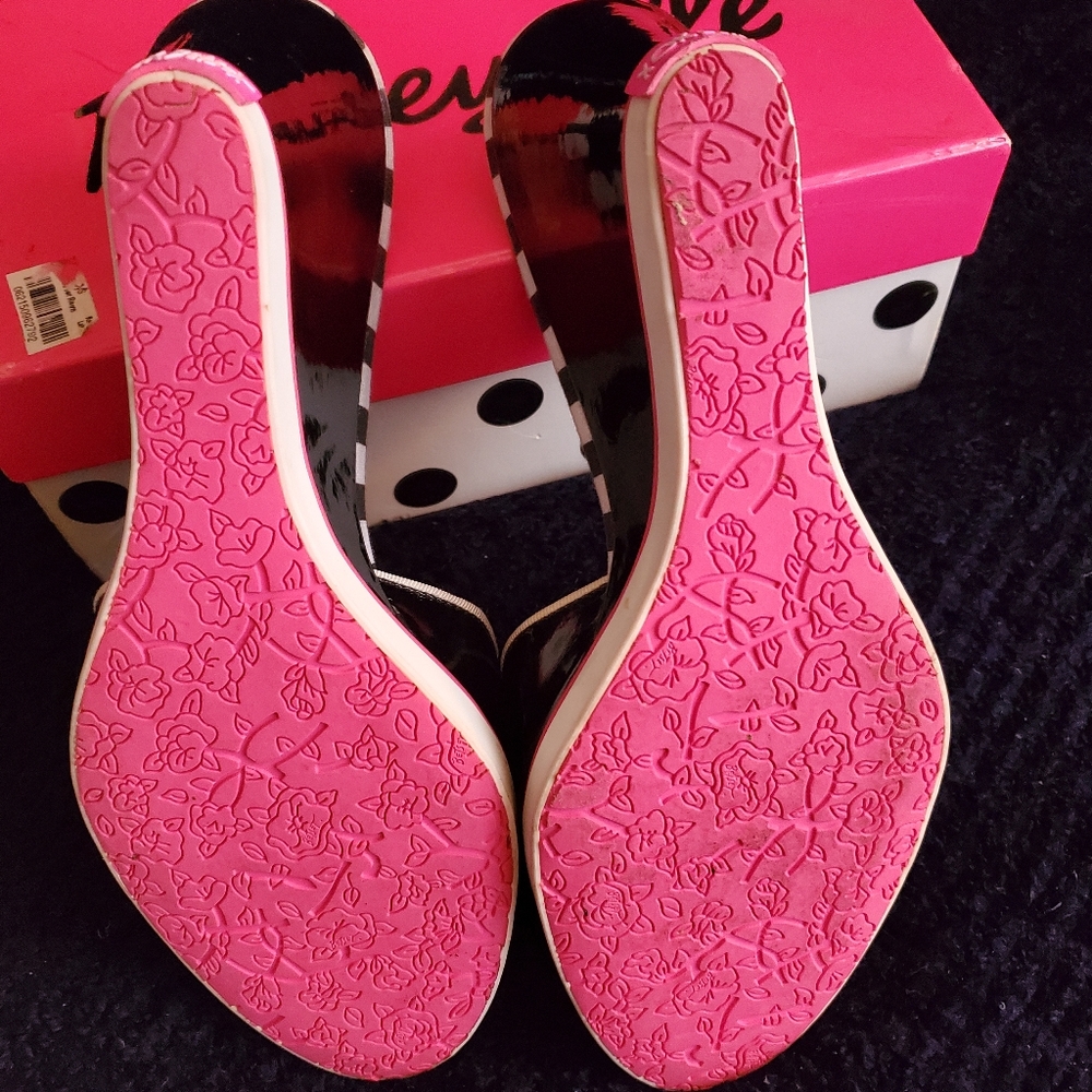 Sandals Betsey Johnson size 10